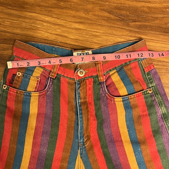 Vintage 90s High-Rise Cropped & Striped Jeans - Picture 7 of 12